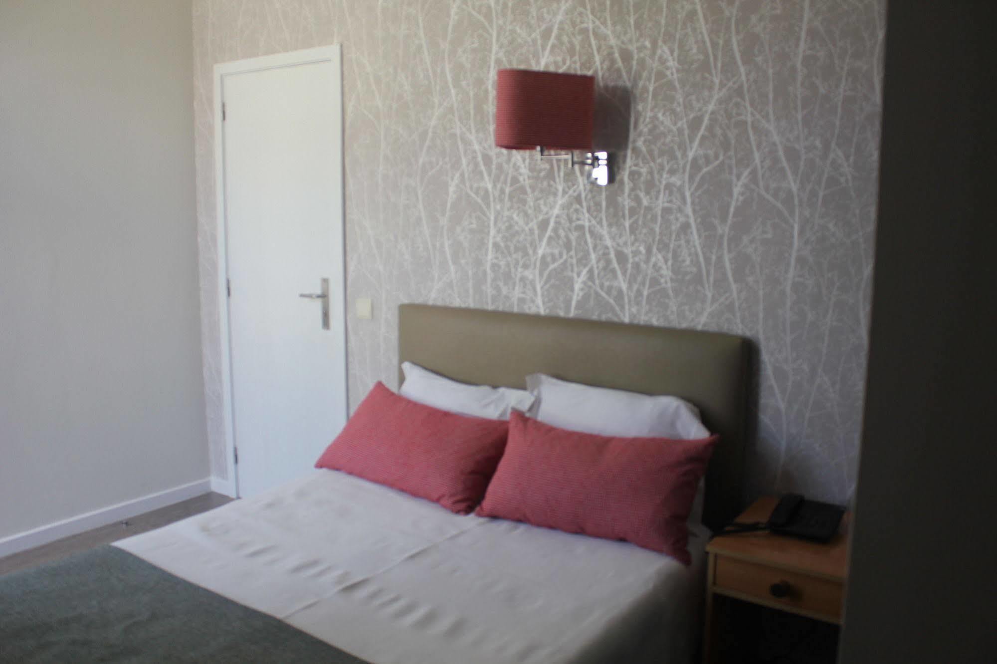 Guest House Porto Clerigus Exterior foto